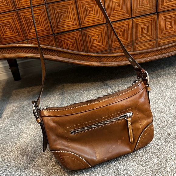 Coach Hobo Purse - Picture 3 of 4